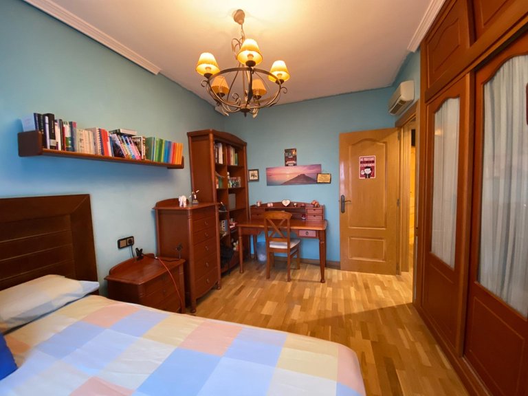 Apartment for Sale in Alicante, Alicante 5