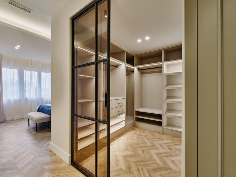 Apartment for Sale in Madrid, Madrid 13