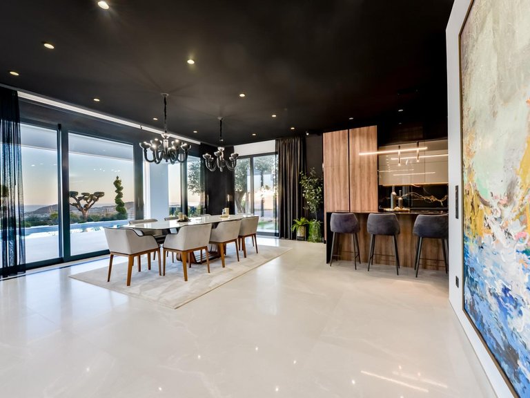 Villa for Sale in Finestrat, Alicante 10