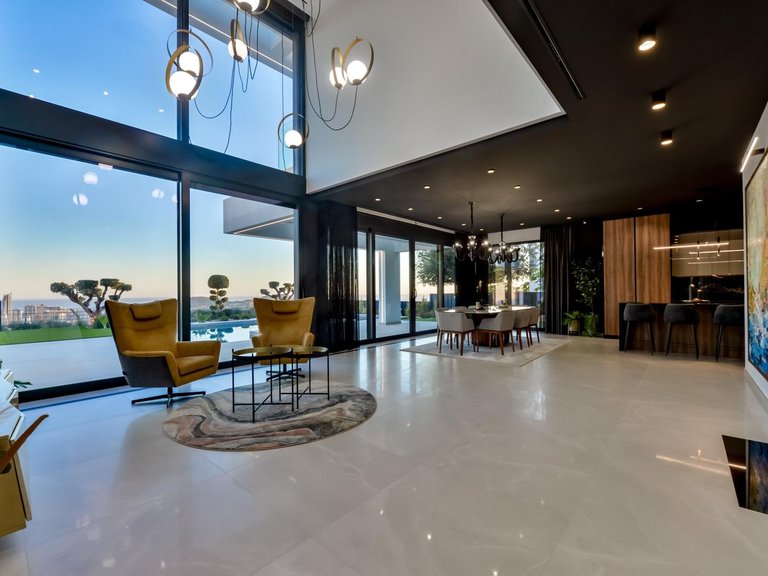 Villa for Sale in Finestrat, Alicante 11
