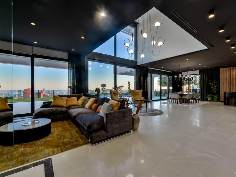 Villa for Sale in Finestrat, Alicante 8
