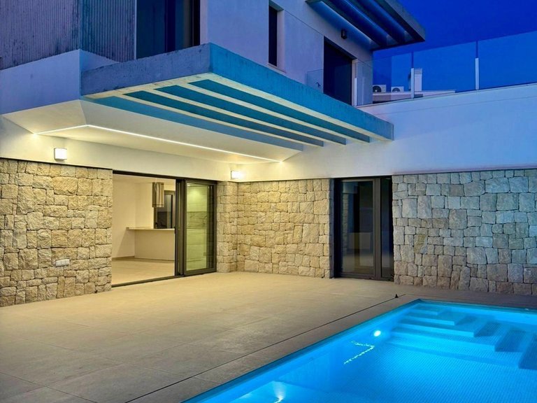 Villa for Sale in Finestrat, Alicante 1