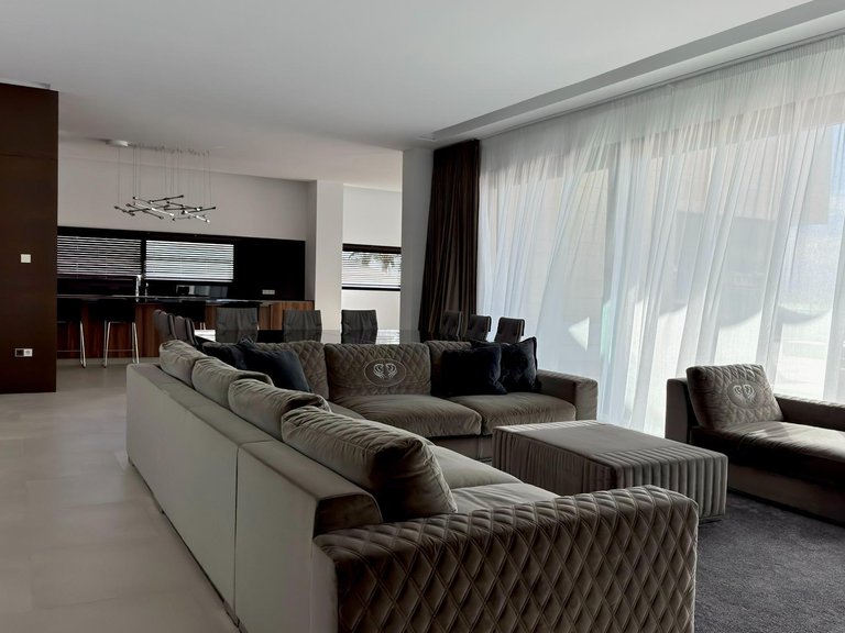 Villa for Sale in Finestrat, Alicante 12