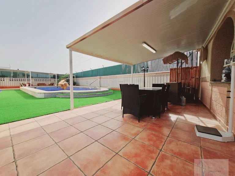 Villa for Sale in Torrevieja, Alicante 7