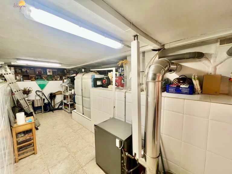 Villa for Sale in Torrevieja, Alicante 11