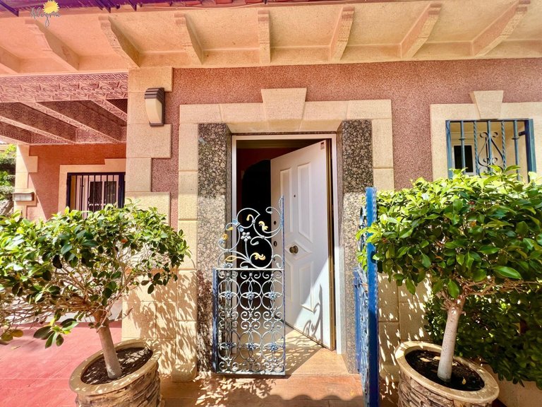 Villa for Sale in Costa Blanca Torrevieja, Alicante 26