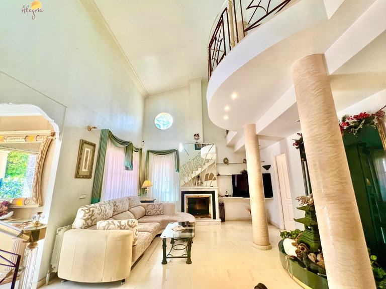 Villa for Sale in Costa Blanca Torrevieja, Alicante 31