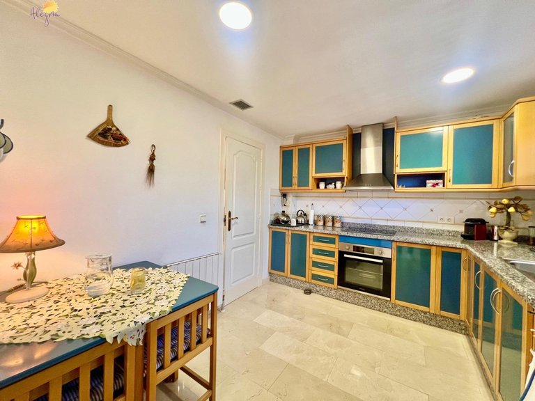 Villa for Sale in Costa Blanca Torrevieja, Alicante 38