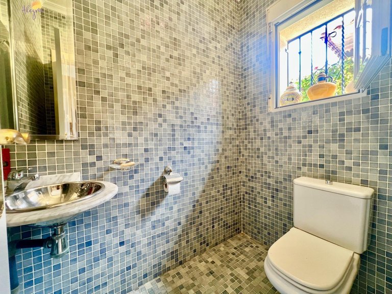 Villa for Sale in Costa Blanca Torrevieja, Alicante 40