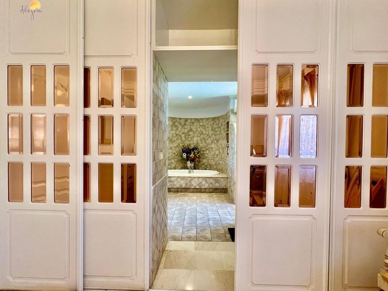 Villa for Sale in Costa Blanca Torrevieja, Alicante 48