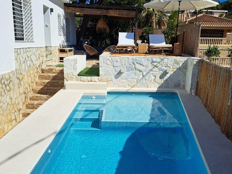Villa for Sale in El Campello, Alicante 3