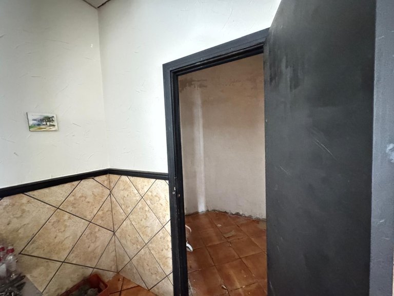 Commercial for Sale in Torrevieja, Alicante 10