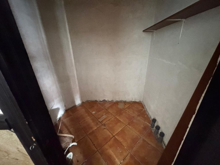 Commercial for Sale in Torrevieja, Alicante 11