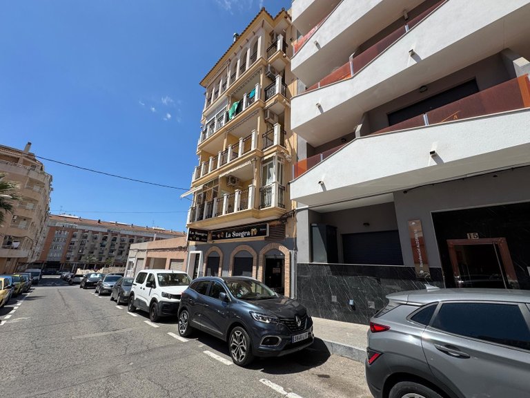 Commercial for Sale in Torrevieja, Alicante 2