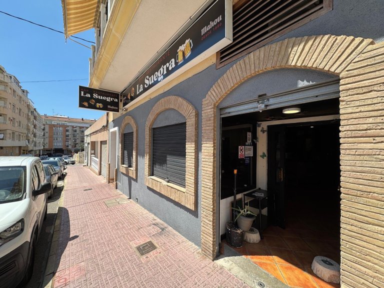 Commercial for Sale in Torrevieja, Alicante 3