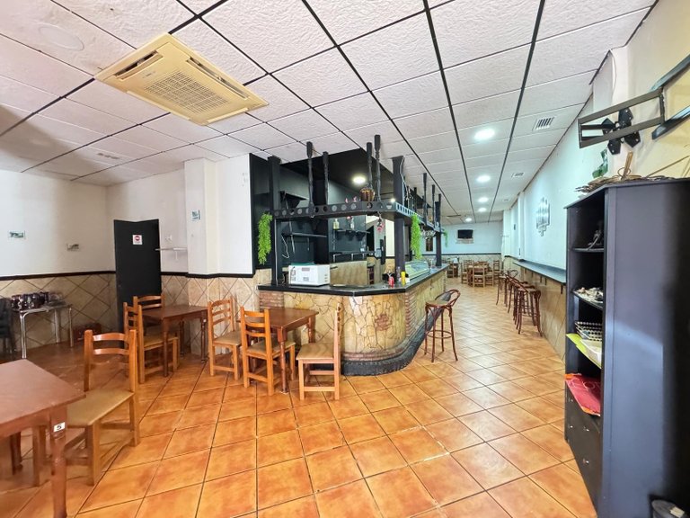 Commercial for Sale in Torrevieja, Alicante 7