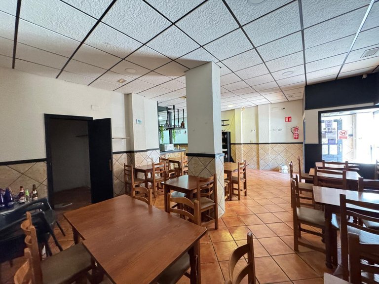 Commercial for Sale in Torrevieja, Alicante 9