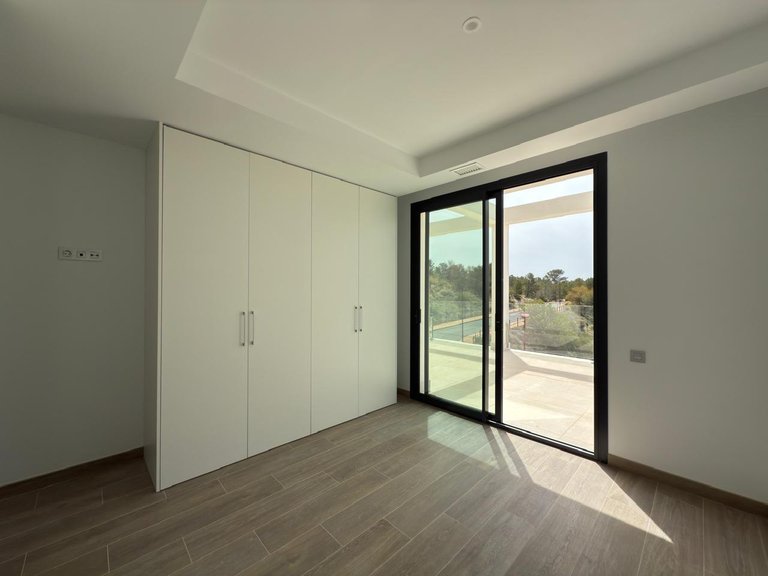 Villa for Sale in Finestrat, Alicante 6