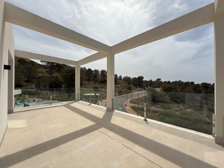 Villa for Sale in Finestrat, Alicante 7