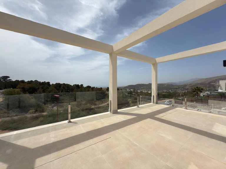 Villa for Sale in Finestrat, Alicante 8