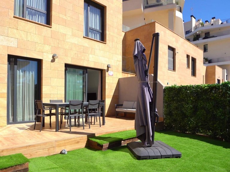 Town House for Sale in Villajoyosa, Alicante 11
