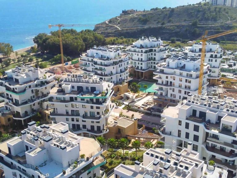 Town House for Sale in Villajoyosa, Alicante 3