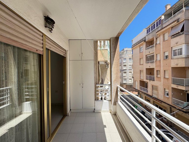 Apartment for Sale in Torrevieja, Alicante 17