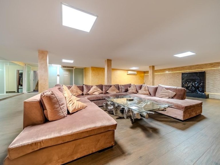 Villa for Sale in Costa Blanca Torrevieja, Alicante 17