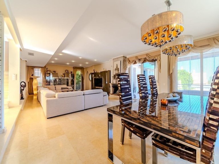 Villa for Sale in Torrevieja, Alicante 6