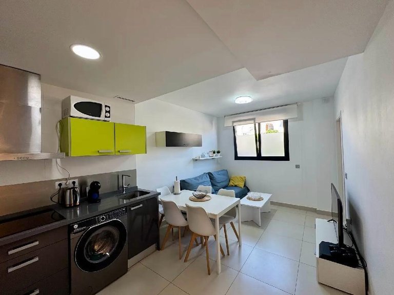 Apartment for Sale in Torrevieja, Alicante 14