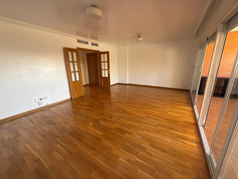 Apartment for Sale in Alicante, Alicante 2