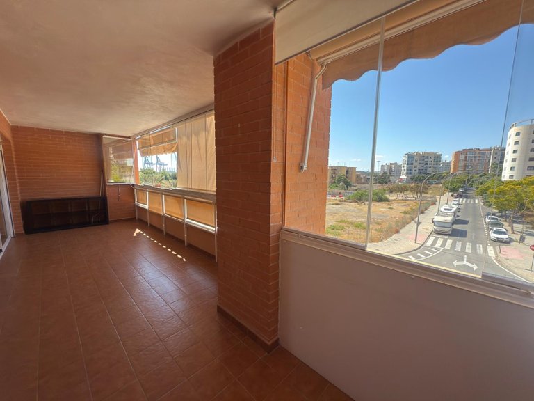 Apartment for Sale in Alicante, Alicante 8