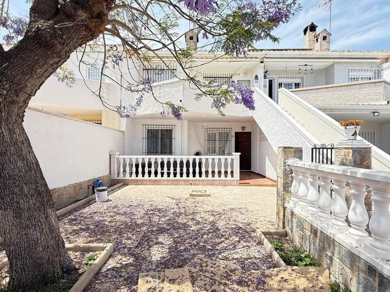 Apartment for Sale in Orihuela Costa, Alicante 1