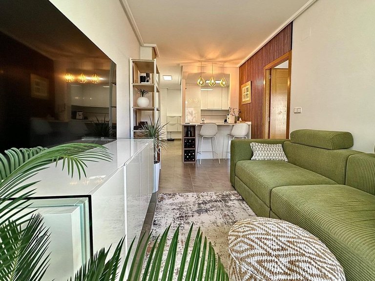 Apartment for Sale in Torrevieja, Alicante 1