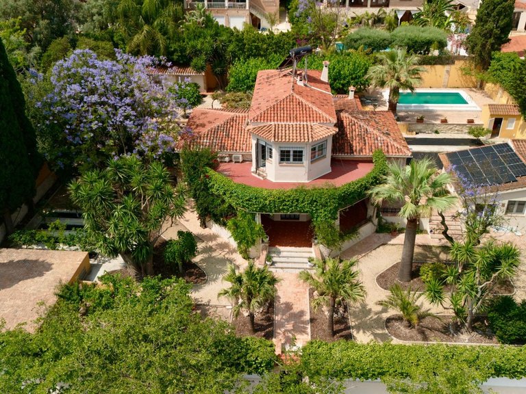 Villa for Sale in Alicante, Alicante 1