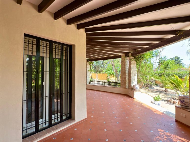 Villa for Sale in Alicante, Alicante 14