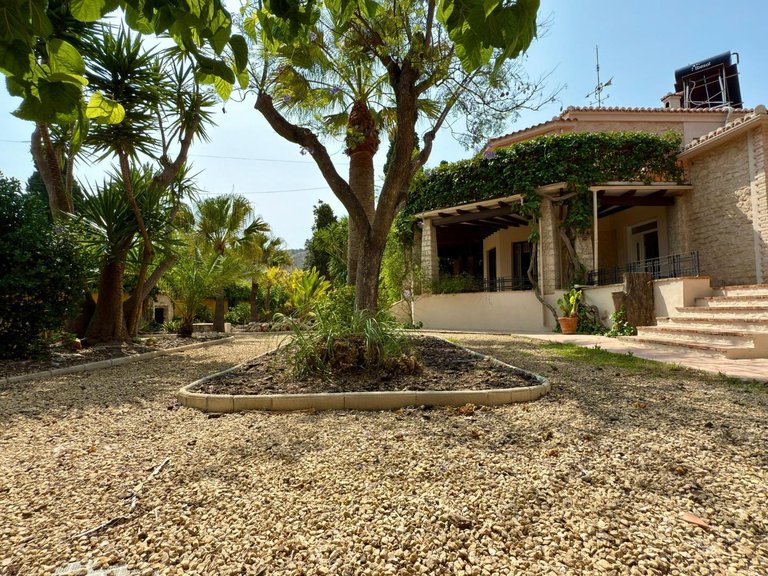 Villa for Sale in Alicante, Alicante 9