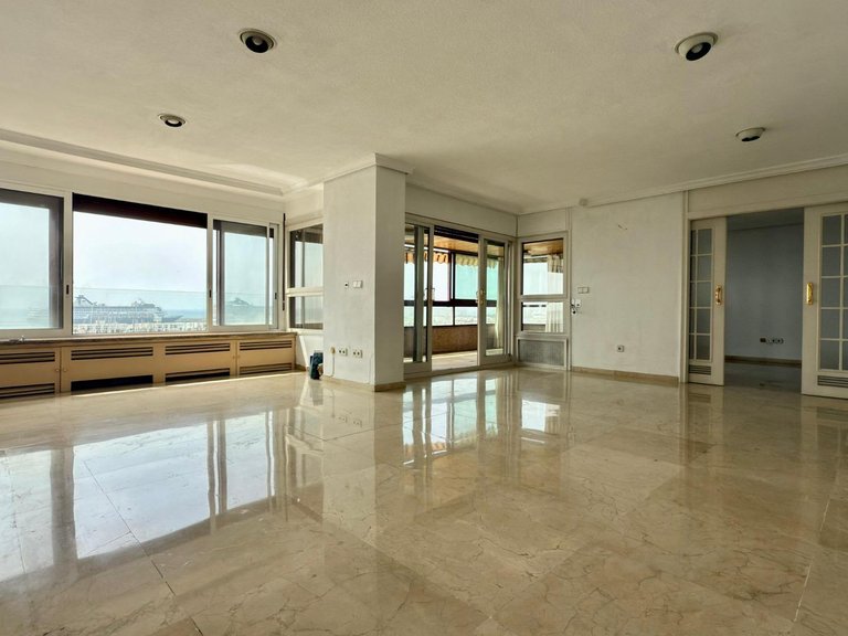 Apartment for Sale in Alicante, Alicante 9