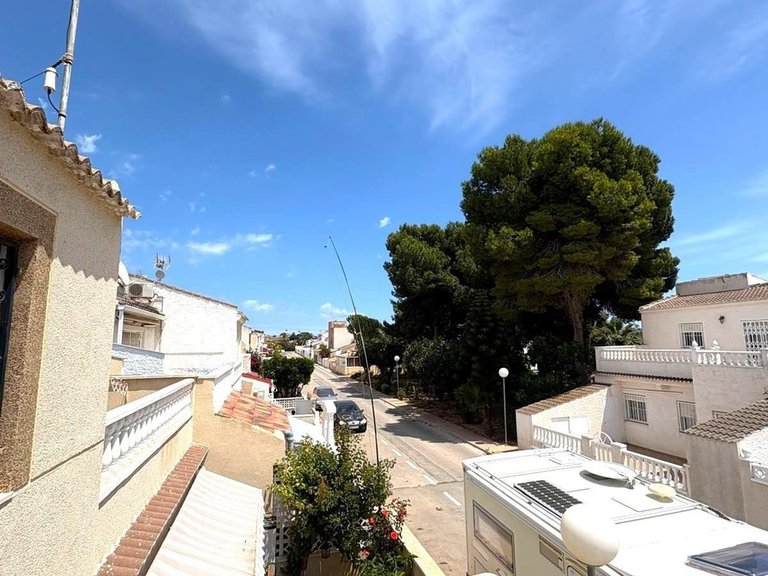 Apartment for Sale in Torrevieja, Alicante 11
