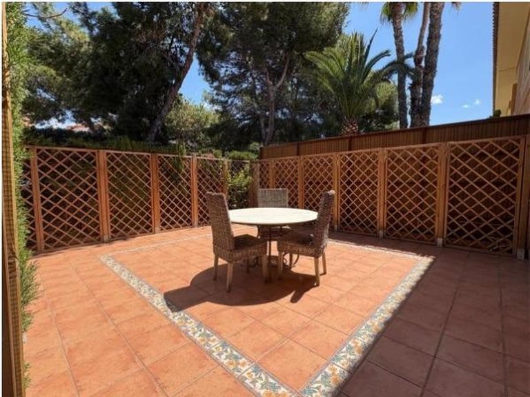 Apartment for Sale in San Juan Playa, Alicante 4