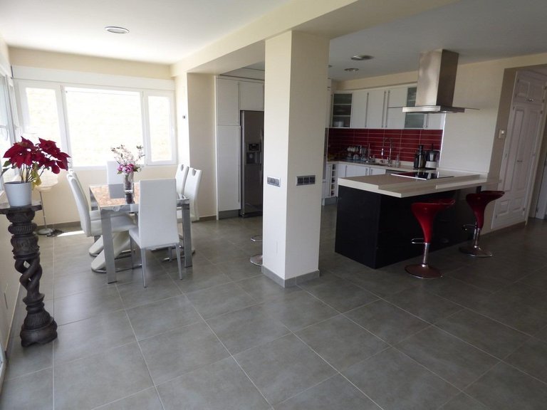 Town House for Sale in San Juan Playa, Alicante 6