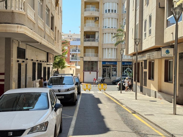 Apartment for Sale in Torrevieja, Alicante 30