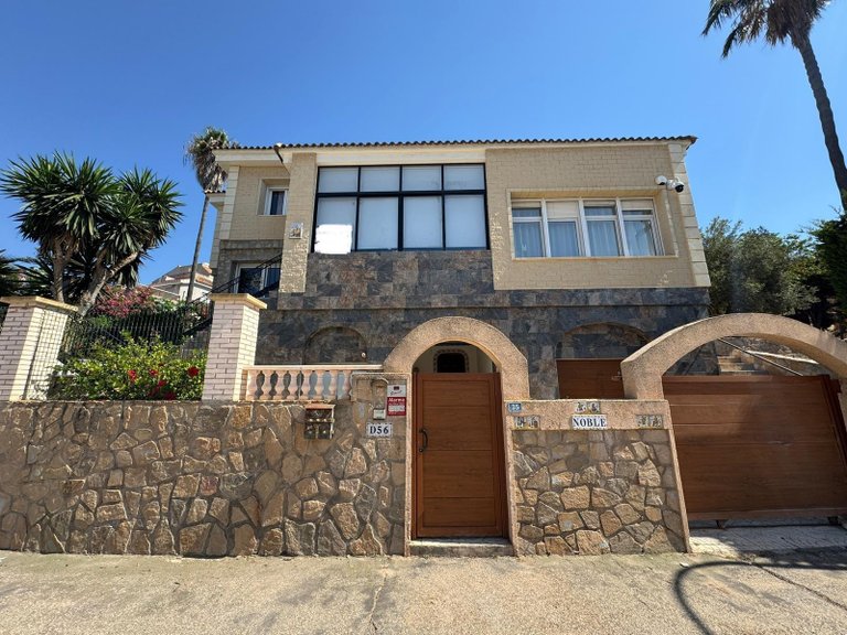 Villa for Sale in Orihuela Costa, Alicante 3