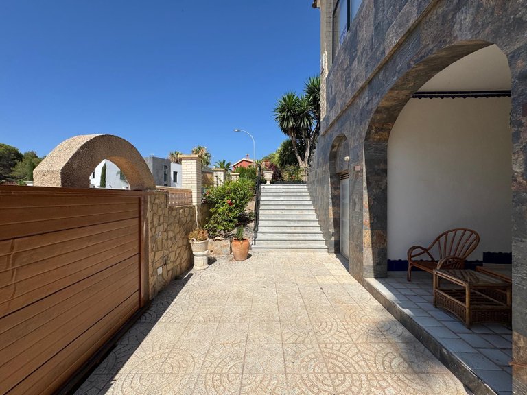 Villa for Sale in Orihuela Costa, Alicante 9