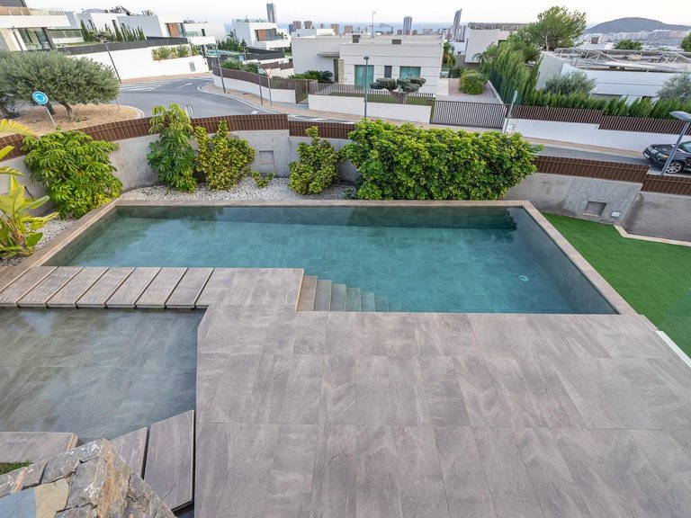 Villa for Sale in Finestrat, Alicante 12