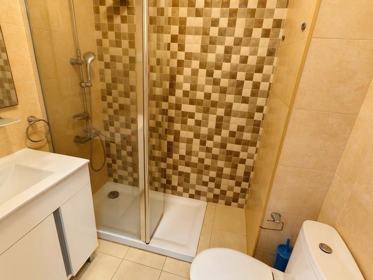Apartment for Sale in Torrevieja, Alicante 13