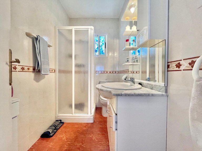 Apartment for Sale in Torrevieja, Alicante 14