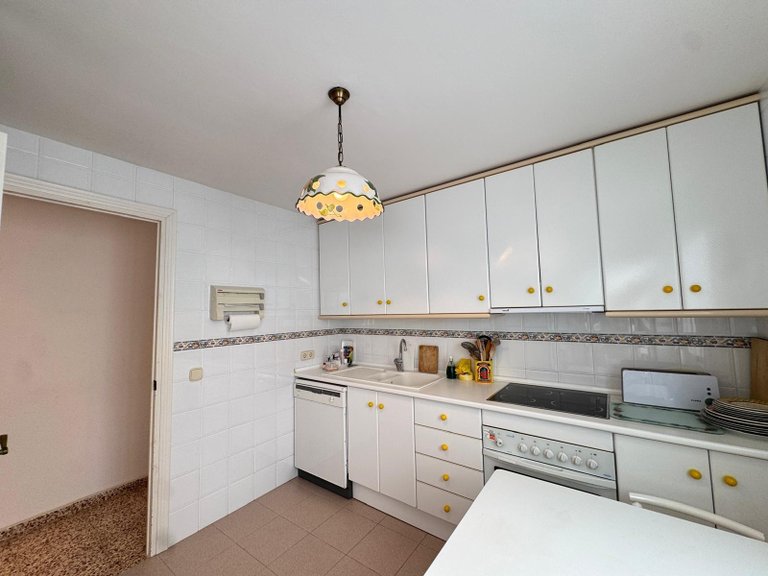 Apartment for Sale in Costa Blanca Torrevieja, Alicante 30