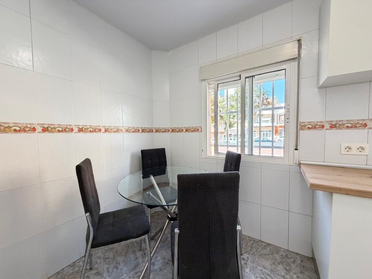 Apartment for Sale in Torrevieja, Alicante 9