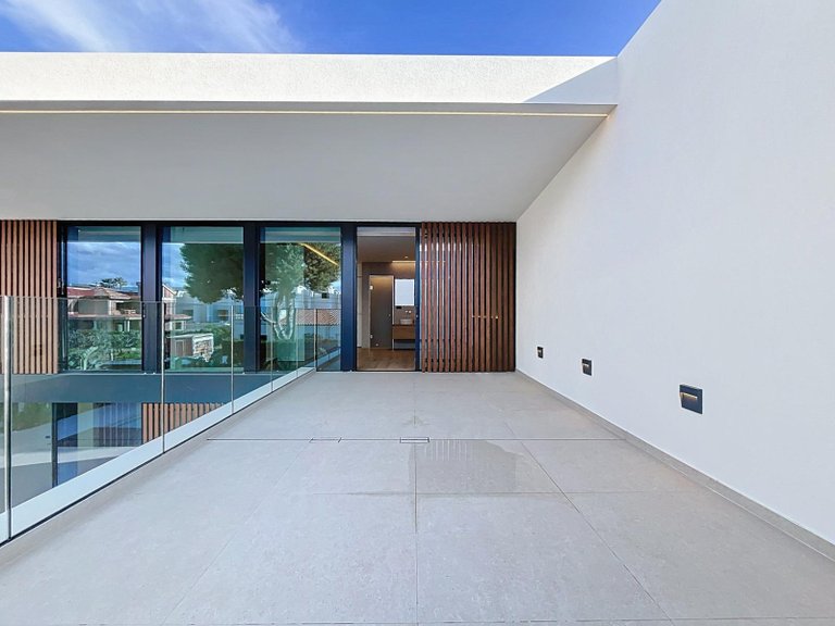 Villa for Sale in Alfaz Del Pi, Alicante 2